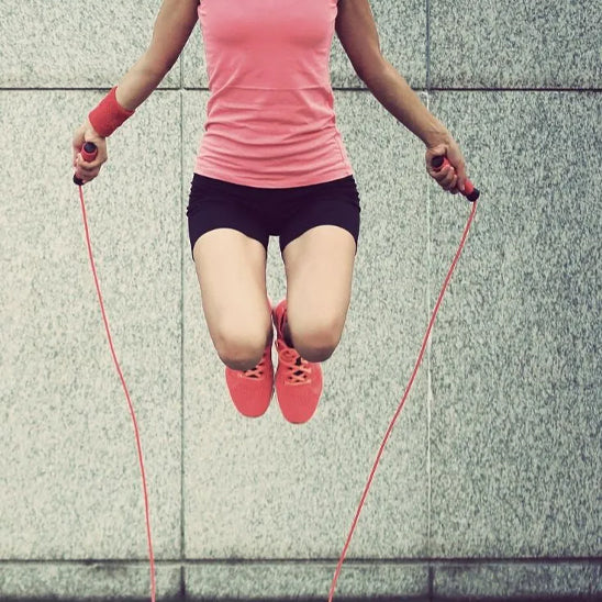 corde à sauter femme saut a la corde exterieur
