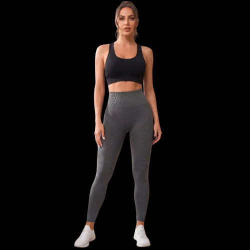 legging 3D anti cellulite fitness yoga vue de face porté par femme pour fitness