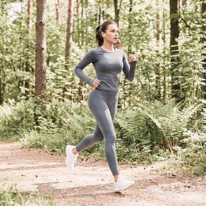 Legging sculptant taille haute - running en forêt