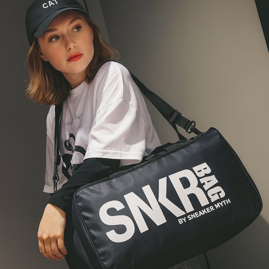 sac de sport snkr bag unisexe en bandoulière par femme