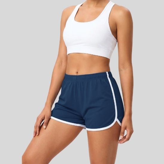short femme sport bleu et bande blanche - Short seul sur fond bleu vue de face
