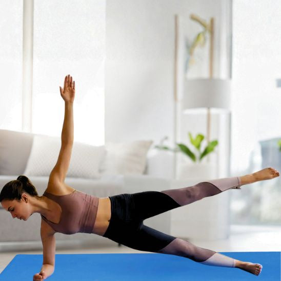 tapis de sport mousse antidérapant femme pratiquant yoga mat