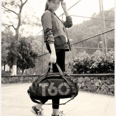 Sac de sport femme grande capacite que femme porte pour activite sportive